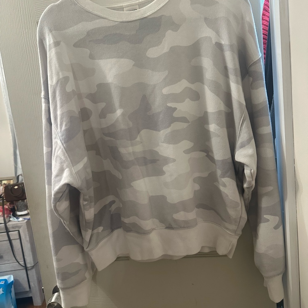 Pink victoria Gray Camo Sweater &jogger set